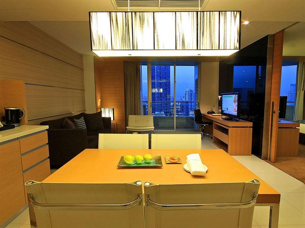 Oaks Bangkok Sathorn Aparthotel Ngoại thất bức ảnh