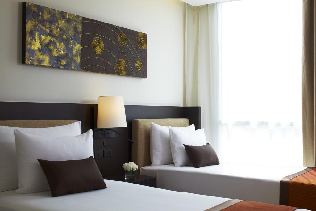 Oaks Bangkok Sathorn Aparthotel Ngoại thất bức ảnh